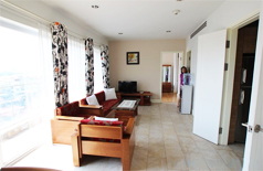 2 bedroom apartment for rent in Golden West Lake,lake view,balcony