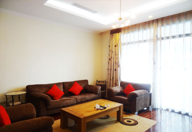 2 bedroom apartment in high class building Vincom
