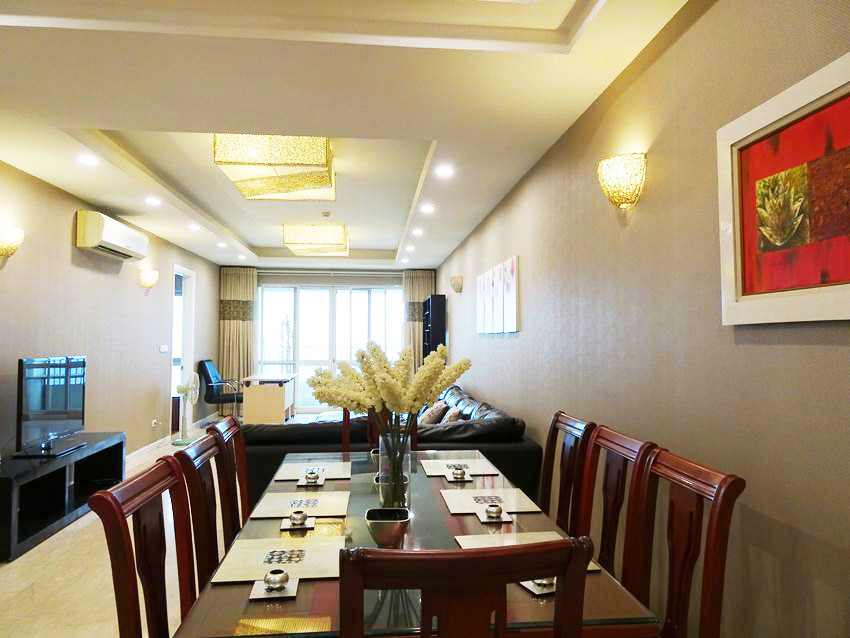 3 bedroom apartment in P2 building for rent 