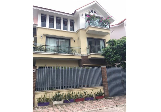Beautiful villa for rent, the opposite side of JW Marriot 