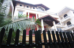 Biệt thự có bể bơi tại phố Xuân Diệu, quận Tây Hồ, Hà Nội