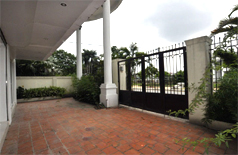 Big villa for rent in Nghi Tam village with wonderful design