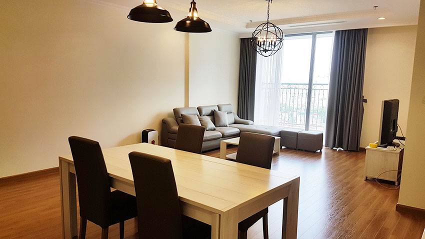 Gorgeous apartment for rent in Vinhomes Nguyen Chi Thanh  