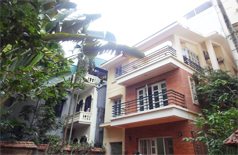 House for rent in Xuan Dieu street,Garden,4 bedrooms