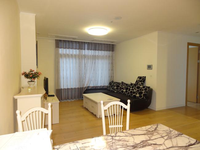 Keangnam 3 bedroom apartment for rent with full furniture 