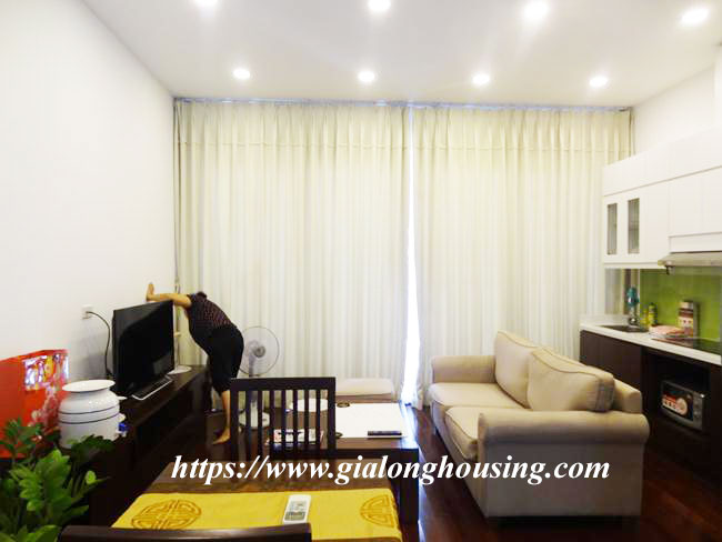 Lake view studio apartment in Truc Bach 