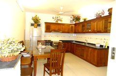 Nhà 8 phòng ngủ cho thuê ngay tại quận Tây Hồ 