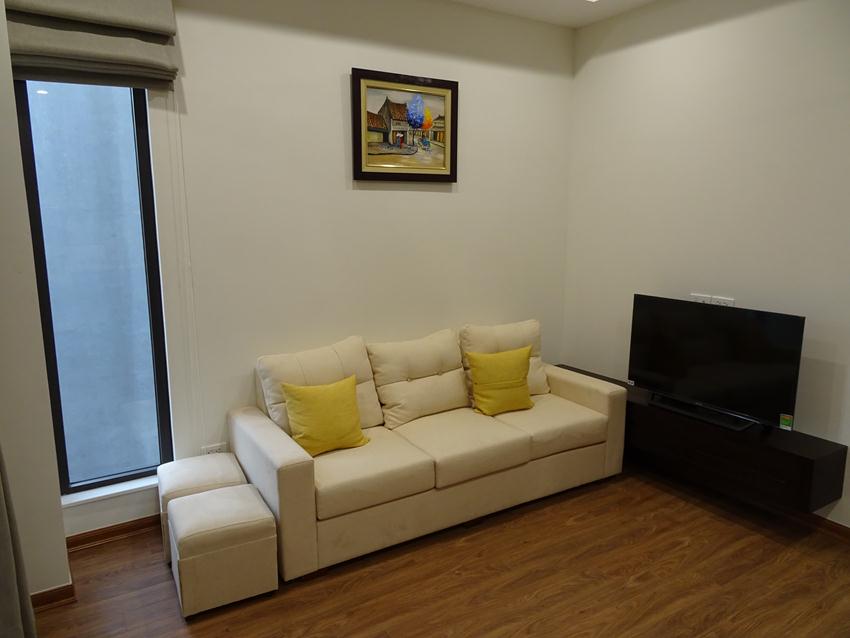 One bedroom apartment next to Japanese Embassy 