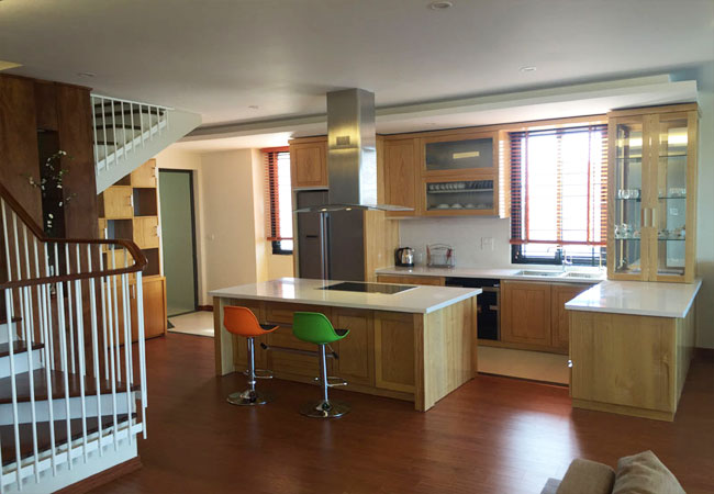 Penthouse lake side for rent near Ba Mau lake