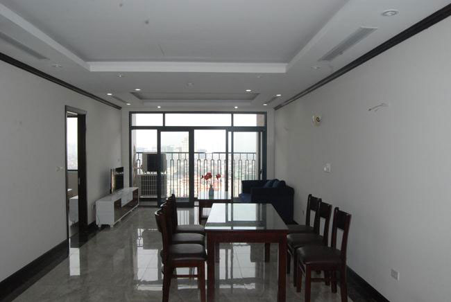 Plantinum Residence furnished apartment for rent 