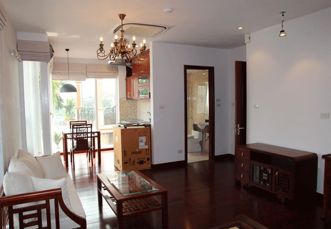 Studio apartment with lake view in Au Co street 