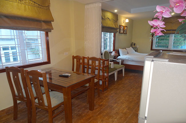 Studio in Yen Phu street, near The Hanoi Club