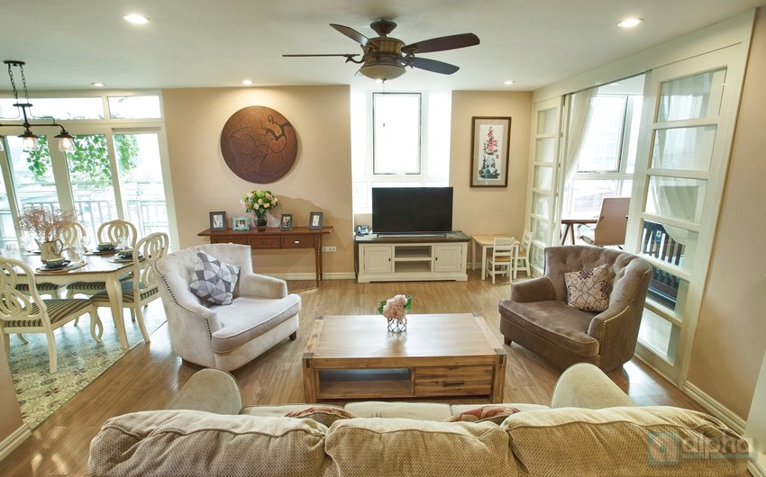 The BEST DEAL : 3 bedroom apartment with neoclassical style for rent at $1,000