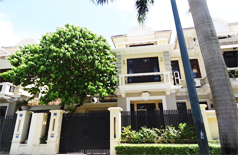 Villa in Ciputra for rent 